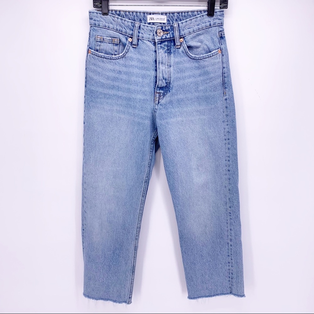 Zara High Rise Button Fly Cropped Jeans Sz 4